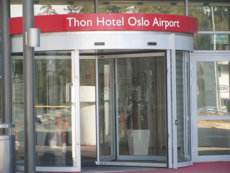 Thon Hotel Oslo Airport Garder Exteriér fotografie
